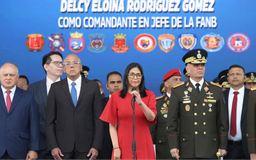 Lực lượng vũ trang Venezuela tuyên thệ trung thành