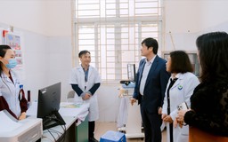 Các bệnh viện thành phố hỗ trợ y tế phường Việt Hưng