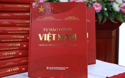 Ra mắt sách ‘Tự hào cơ đồ Việt Nam’