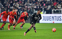 Juventus chia điểm trên sân nhà