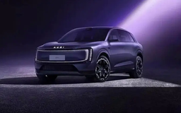 Mẫu SUV cỡ lớn Audi E7X công suất 671 mã lực