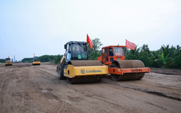 Thủ tướng yêu cầu đẩy nhanh tiến độ các dự án đầu tư công