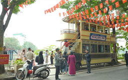 Tour ‘Hà Nội - Chạm miền ký ức’  bên hồ Trúc Bạch | Hà Nội đến để yêu | 08/01/2026