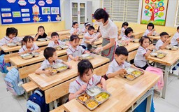 Bữa ăn học đường: Không chỉ là ăn no