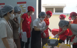 Bữa ăn học đường: Thêm giám sát, thêm an tâm