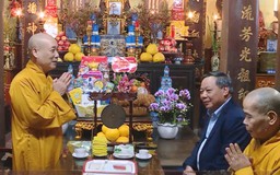 Lãnh đạo Thành phố chúc Tết Thành hội Phật giáo Hà Nội