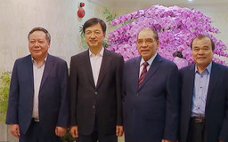 Bí thư Thành ủy Hà Nội chúc Tết nguyên Tổng Bí thư Nông Đức Mạnh