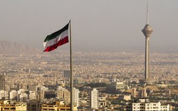 Iran cảnh báo 'lằn ranh đỏ' trước động thái của Mỹ