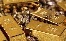 Giá vàng thế giới tái lập mốc 5.000 USD/ounce