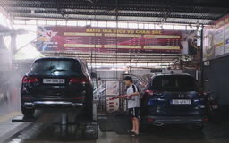Thị trường dịch vụ sôi động những ngày cận Tết