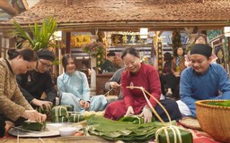 Đón xuân ở phố cổ Hà Nội