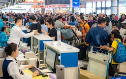 Sân bay Nội Bài đón lượng khách kỷ lục dịp Tết