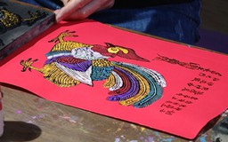 Hồi sinh dòng tranh đỏ Kim Hoàng