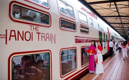 Đoàn tàu 5 cửa ô với hành trình 'Chở mùa xuân về'