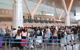 Sân bay Tân Sơn Nhất đón hơn 17.000 hành khách