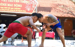 Khai mạc lễ hội vật truyền thống đình Mai Động