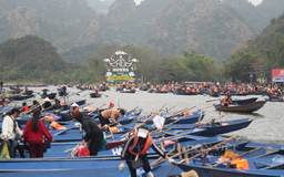 Chùa Hương đón gần 14 vạn khách trước ngày khai hội