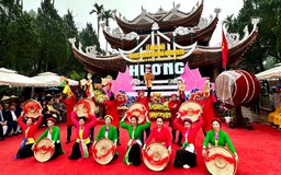 Mưa xuân ngày khai hội chùa Hương năm 2026