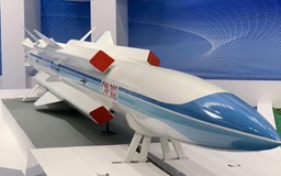 Iran sắp mua tên lửa chống hạm siêu thanh của Trung Quốc