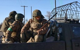 Hungary triển khai quân đội tại biên giới với Ukraine