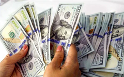 Giá USD ở các ngân hàng đồng loạt giảm mạnh
