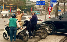 Hà Nội xử lý nghiêm vi phạm tại đường ngang đường sắt