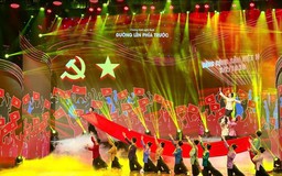 Chương trình nghệ thuật 'Đường lên phía trước'