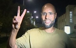 Con trai cố lãnh đạo Libya Gaddafi bị sát hại