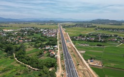 Sẵn sàng khai thác 90km cao tốc qua miền Trung trước Tết
