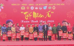 Xã Ứng Hoà chăm lo Tết cho người có hoàn cảnh khó khăn