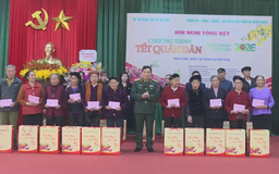 Tổ chức ‘Tết quân dân’ ở xã đảo Minh Châu
