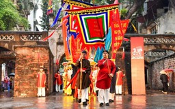 Bừng sáng không gian Tết Việt Tết phố