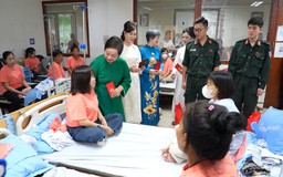 Cùng nhau xoa dịu nỗi đau bệnh tật
