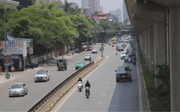 Rào chắn 1,2km đường Nguyễn Trãi xây cống chống ngập