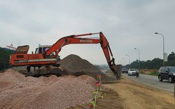 Giải phóng mặt bằng dự án cải tạo Quốc lộ 6 còn nhiều vướng mắc