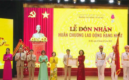 Trường Cao đẳng Y tế Hà Nội đón nhận Huân chương Lao động hạng Nhất