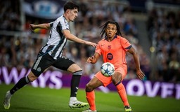 Barcelona và Newcastle United chuẩn bị cho màn tái đấu