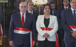 Thủ tướng Peru bất ngờ từ chức trước thềm tổng tuyển cử