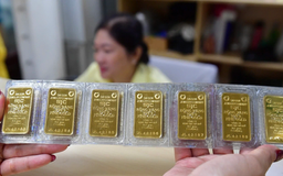 Giá vàng tiếp tục lao dốc, xuống mức thấp nhất kể từ đầu tháng 2