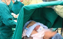 Sản phụ 60 tuổi sinh con an toàn