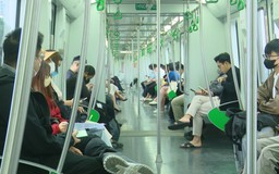 Người dân Thủ đô chủ động thích ứng với biến động xăng dầu