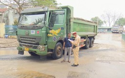Kiểm soát xe từ cổng công trường, ngăn vi phạm gây mất ATGT