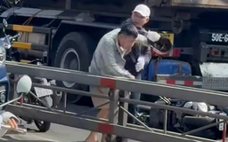 Công an xác minh clip hai người đánh nhau giữa đường