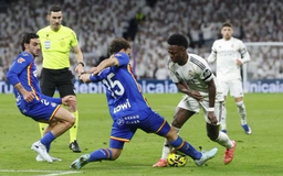 Real Madrid bất ngờ thua trên sân nhà