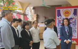 Thành phố kiểm tra công tác bầu cử tại phường Hồng Hà