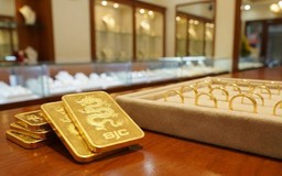 Giá vàng ngày 31/3 'bốc hơi' 11 triệu đồng/lượng so với cuối tháng 2