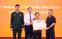 Trao Bằng Tổ quốc ghi công liệt sĩ Ngô Văn Thuế