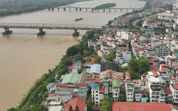 Hà Nội dừng cấp phép xây dựng khu vực sông Hồng