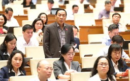 Đề xuất công chứng 'từ xa', cắt giảm thủ tục mang tính 'giấy phép con'