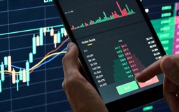 Lãi suất margin lên 14%, thanh khoản sụt giảm